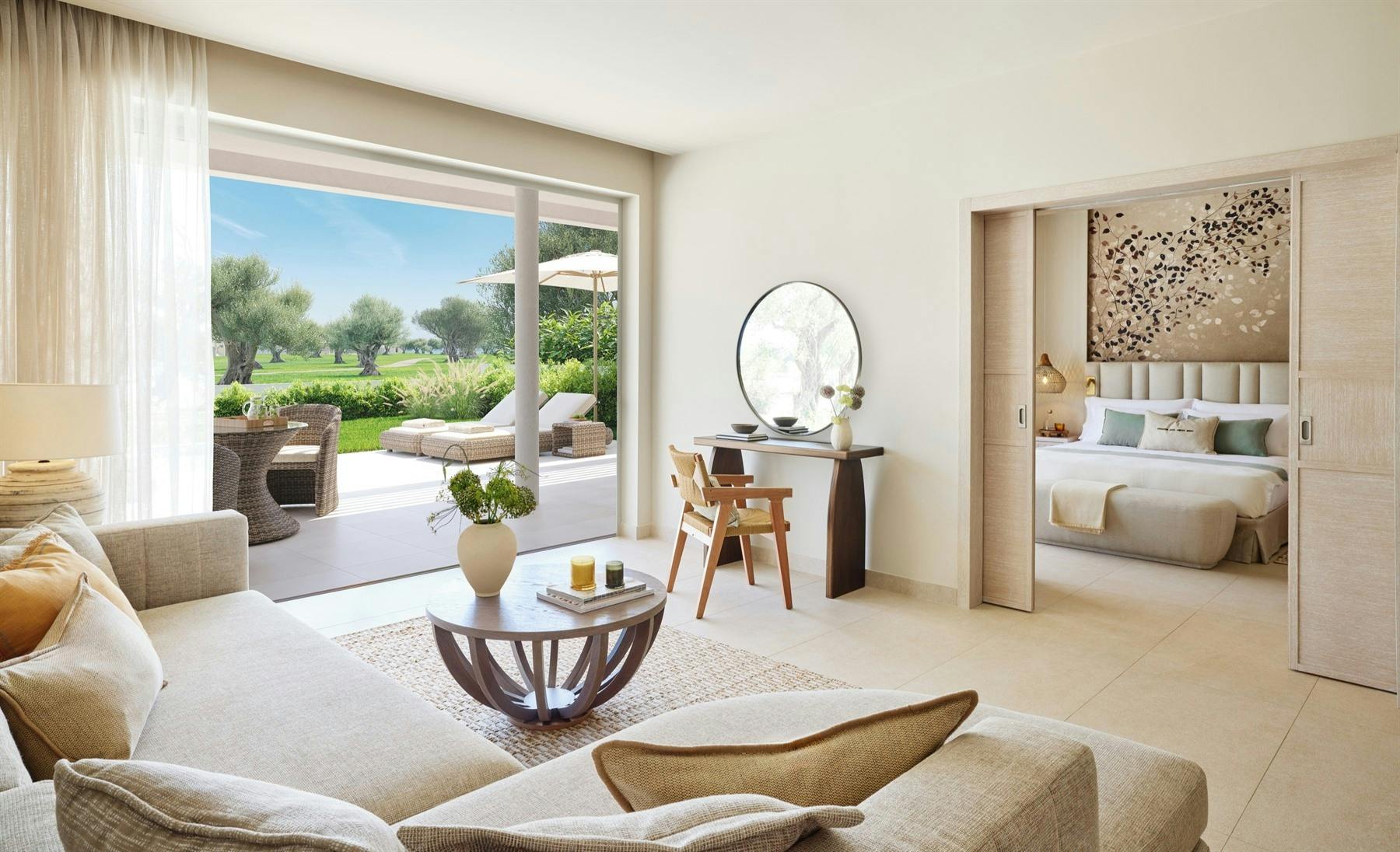 Deluxe Two Bedroom Bungalow Suite Private Garden/Sea View