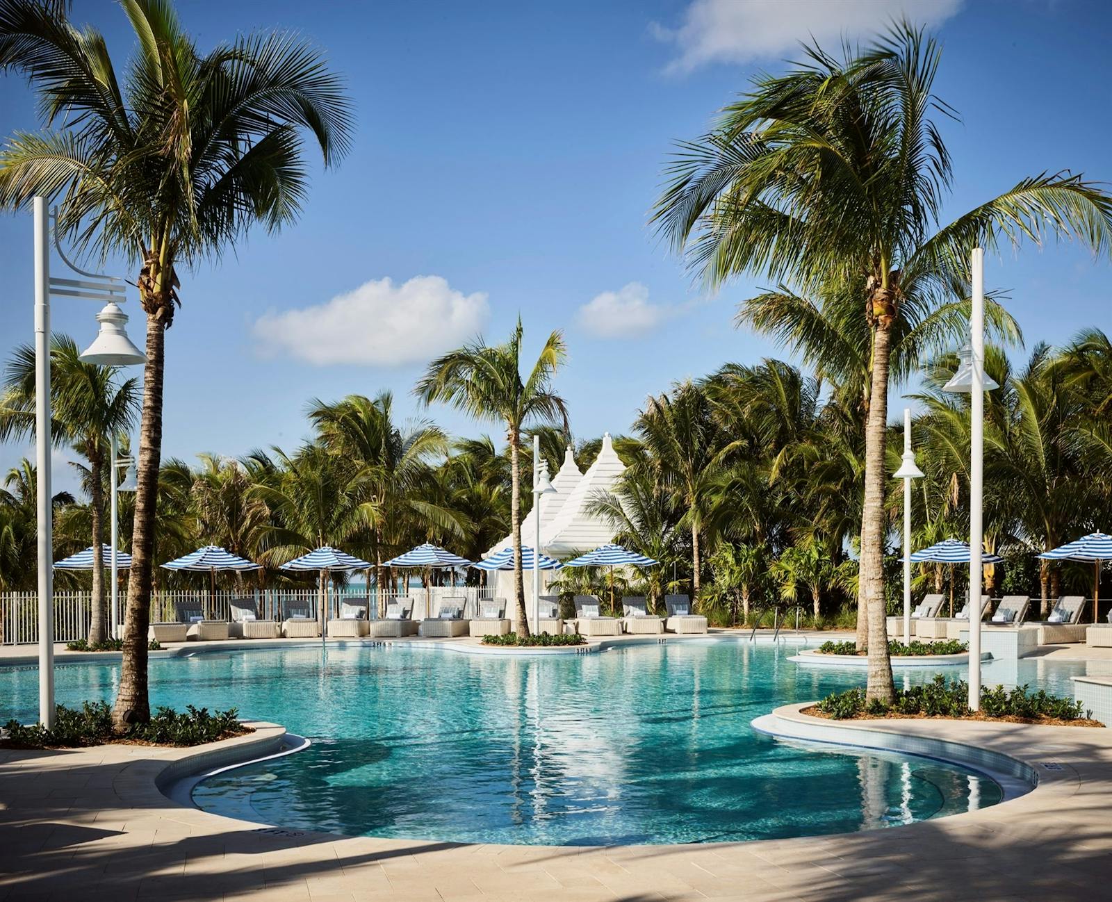beach hotels florida keys