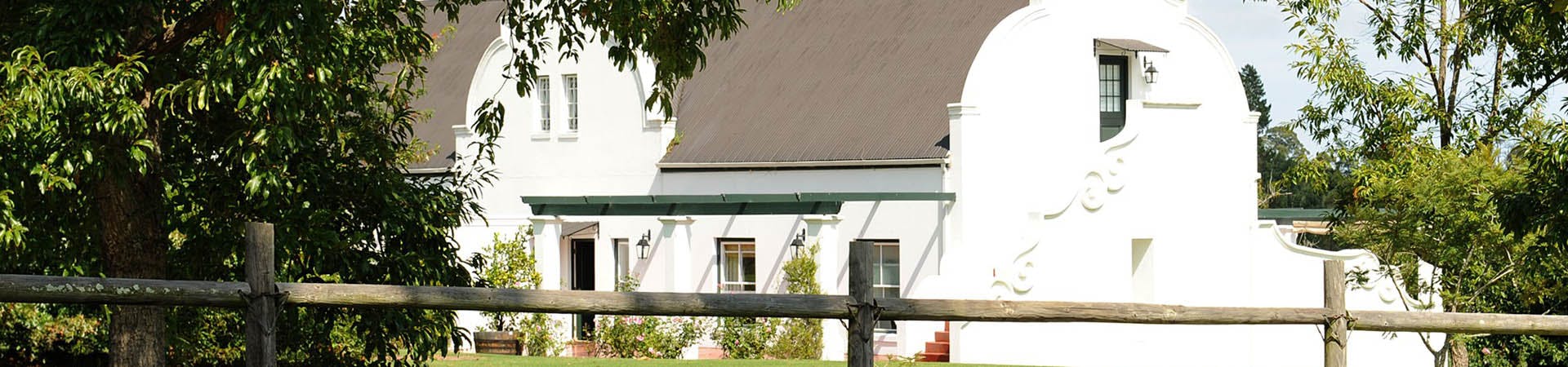 Kurland Hotel image 1