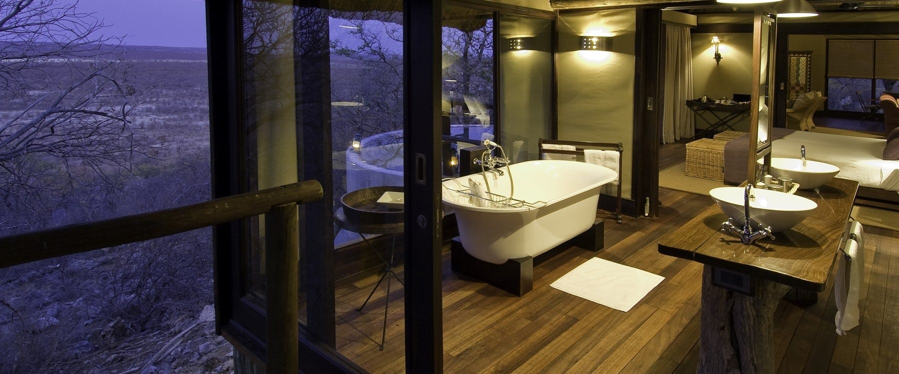 Bathroom at Little Ongava Lodge