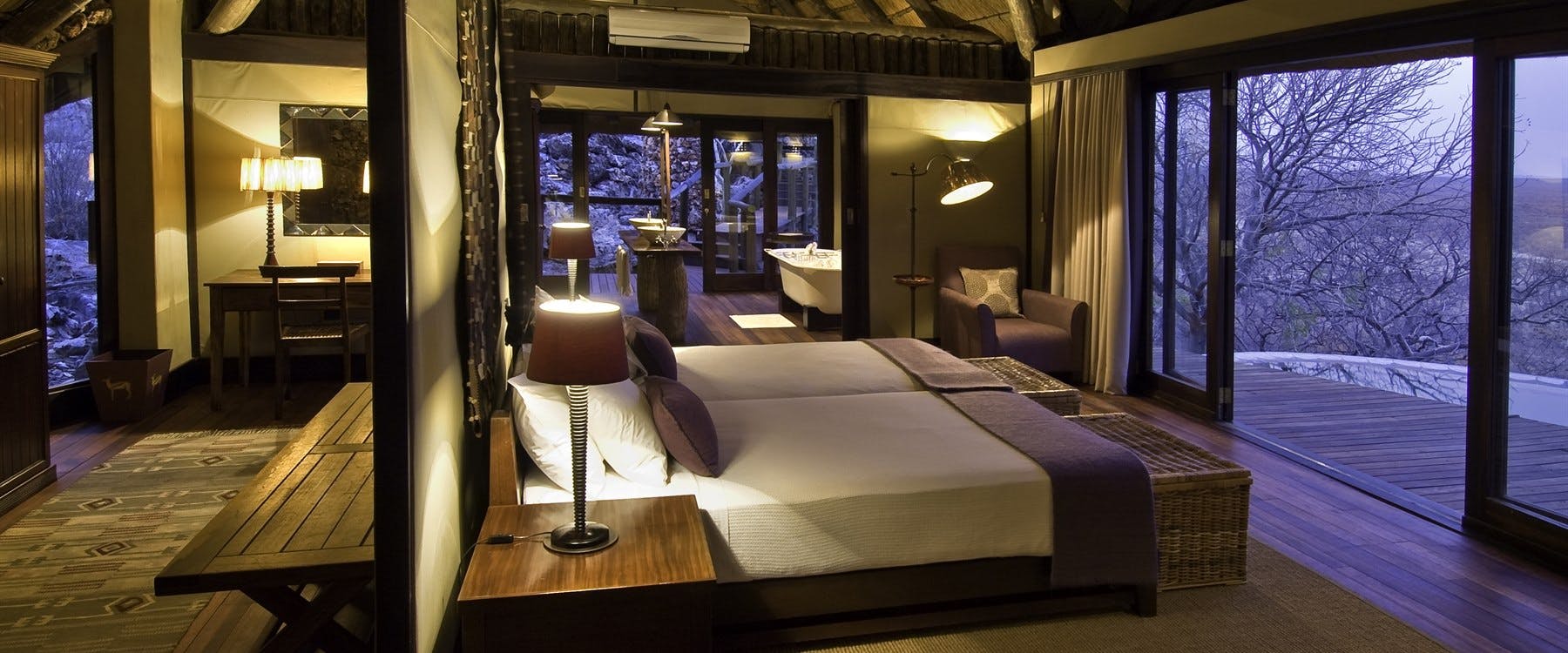 Bedroom in Little Ongava Lodge