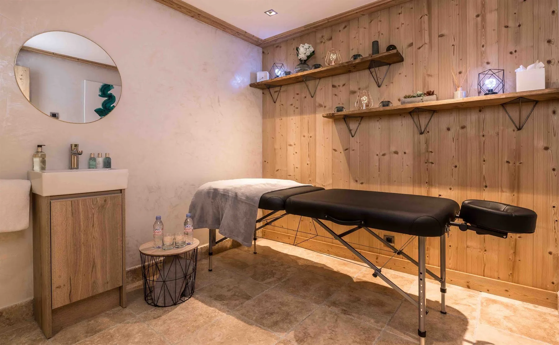 Chalet Serendipity | Massage Room