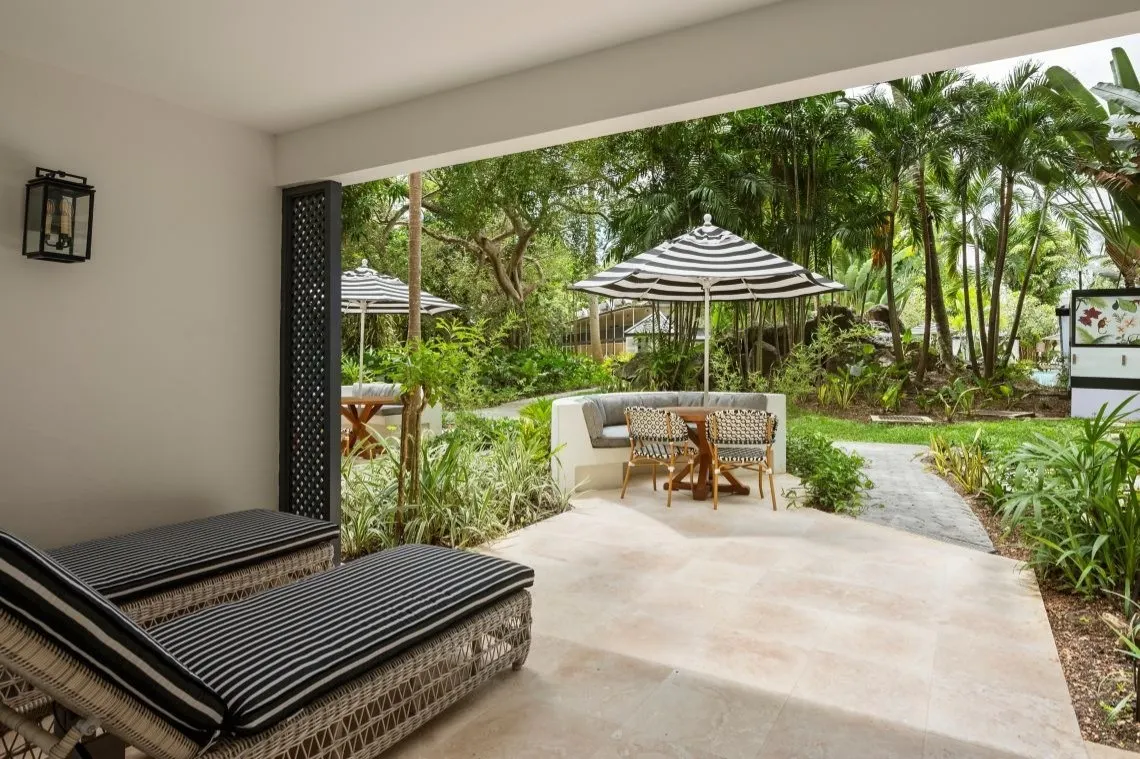 poolgarden view rooms