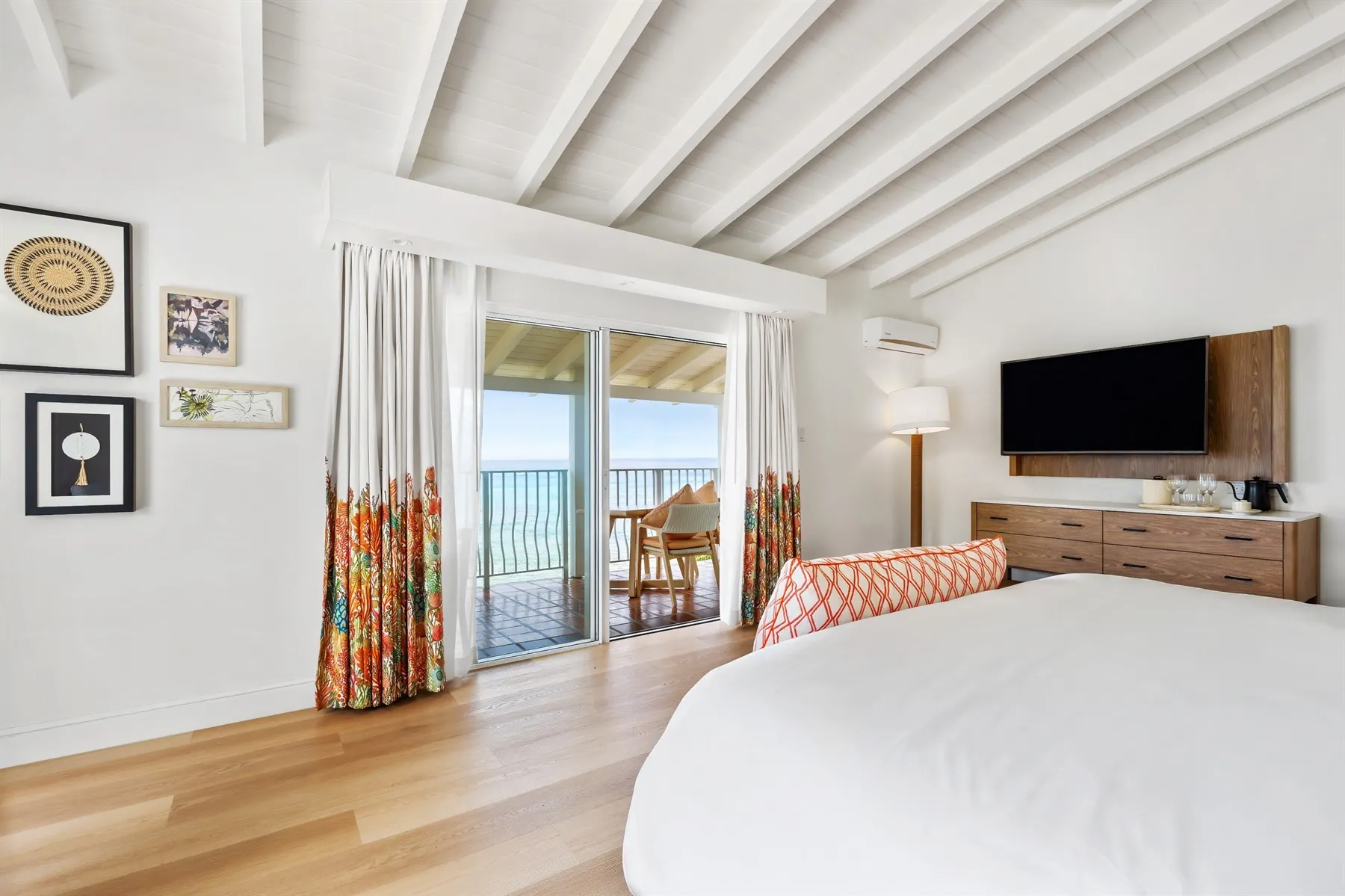 poolgarden view rooms