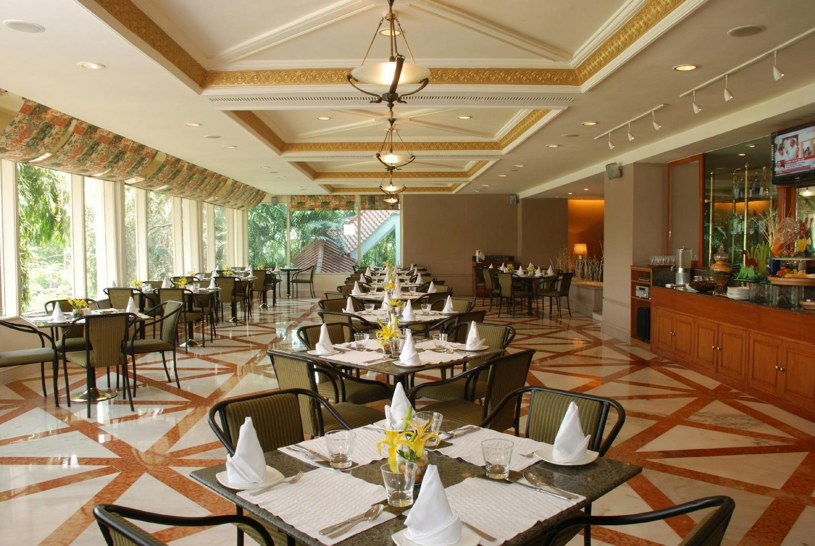 Taj Banjara Luxury Hyderabad Hotel