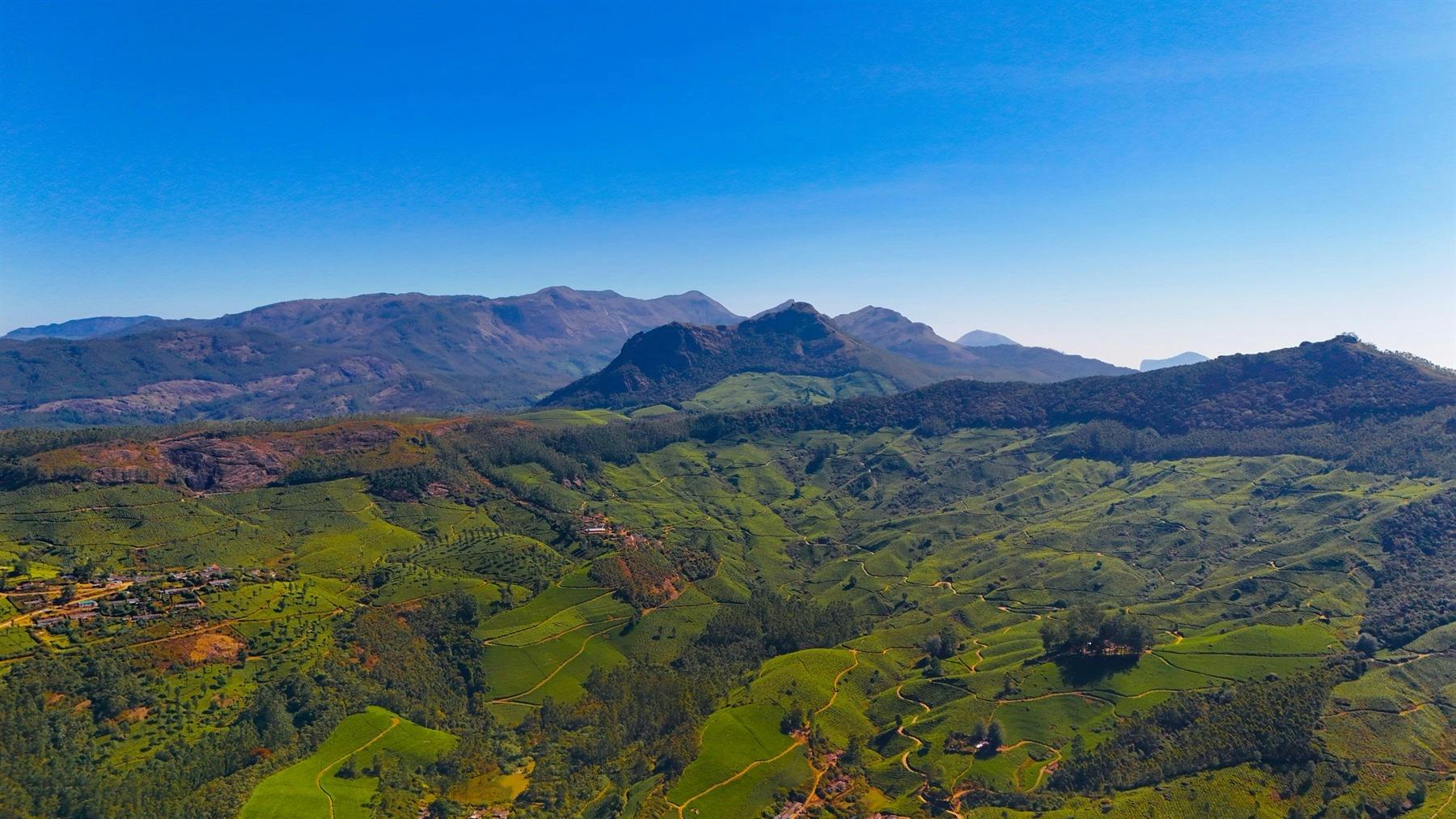 | Thekkady – Munnar