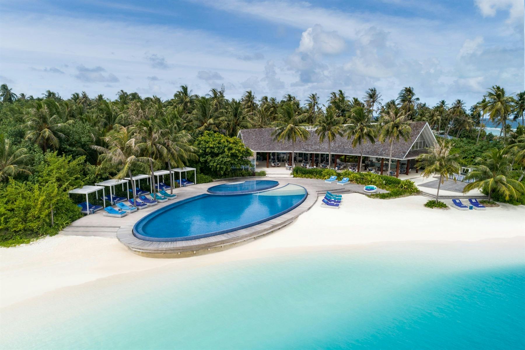 Pool, Niyama Private Islands, Maldives