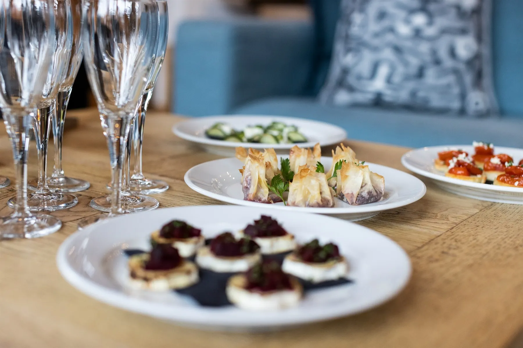 Chalet Bellevarde No1 Lodge | Welcome canapes and champagne 