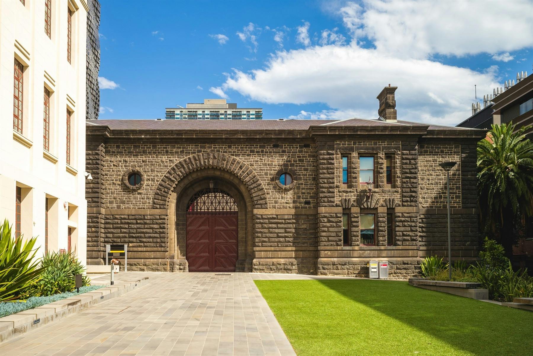 Blue Mountains to Melbourne