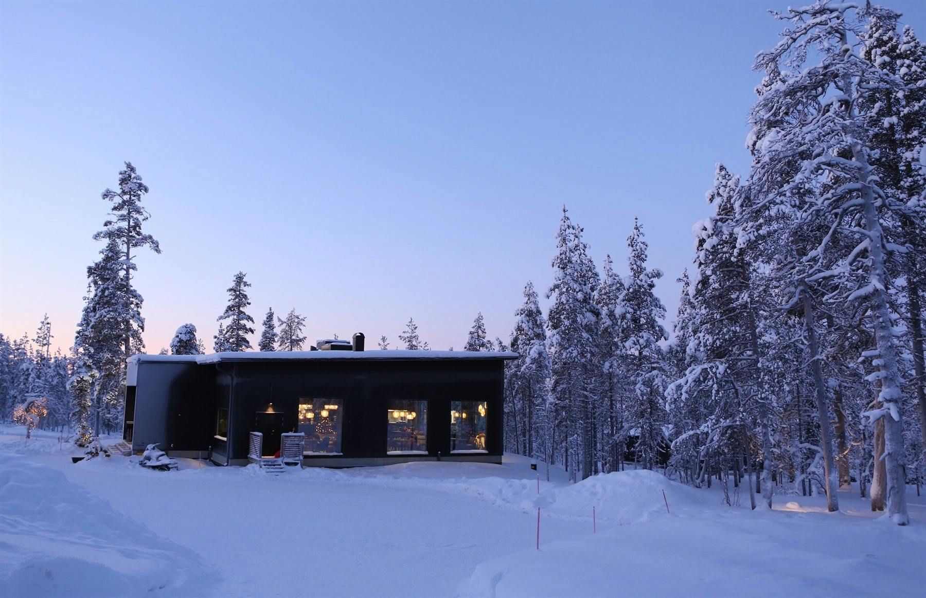 Aurora Queen Resort  image 1