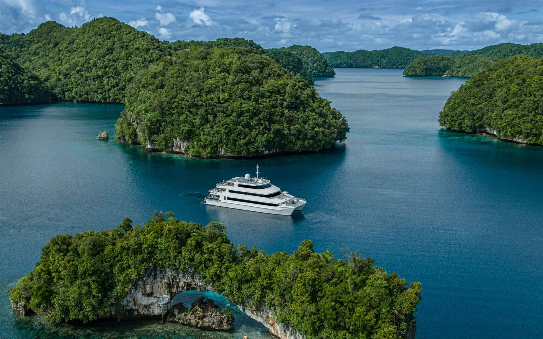Four Seasons Explorer, Palau image 1