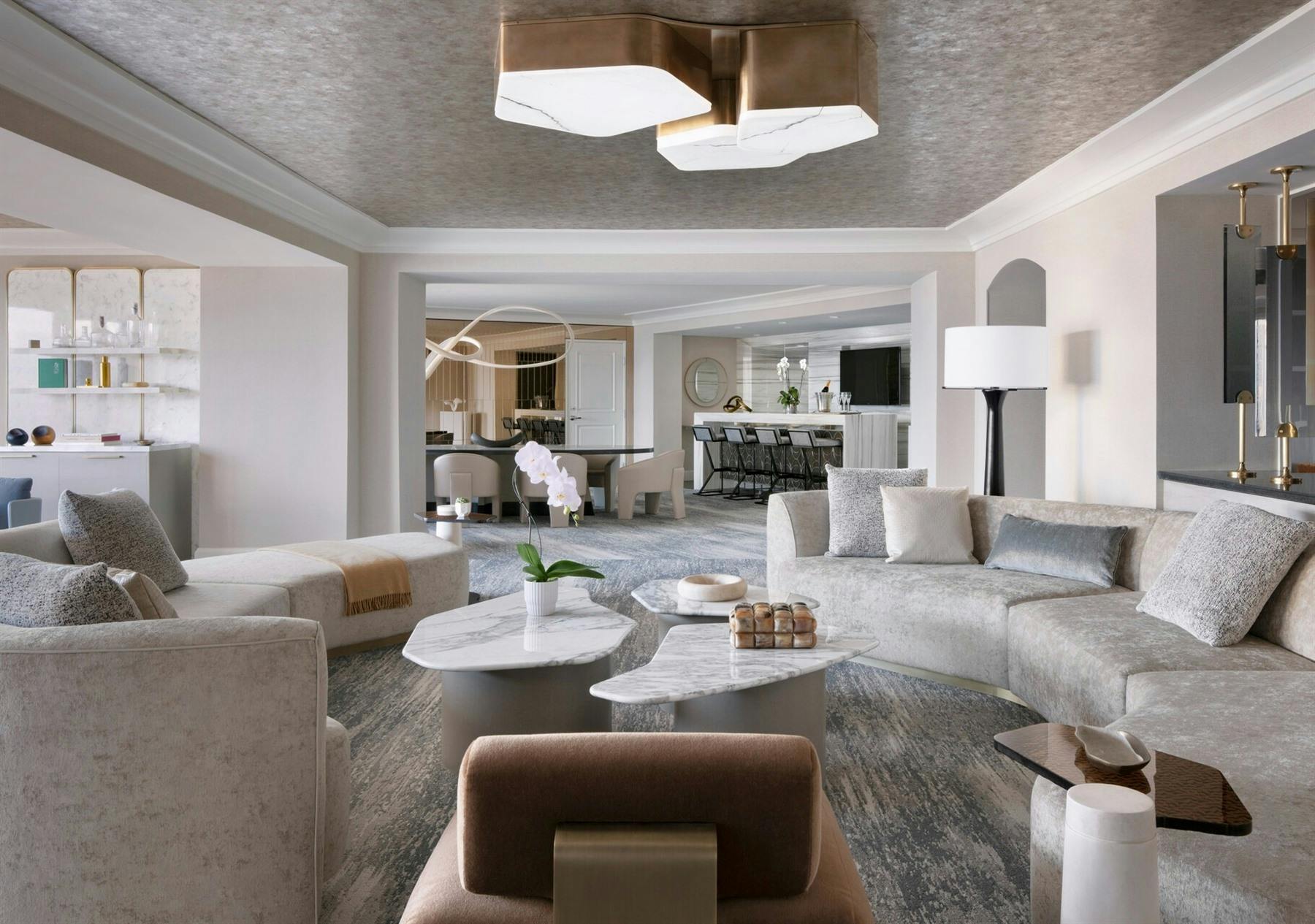 Presidential Strip View Suite