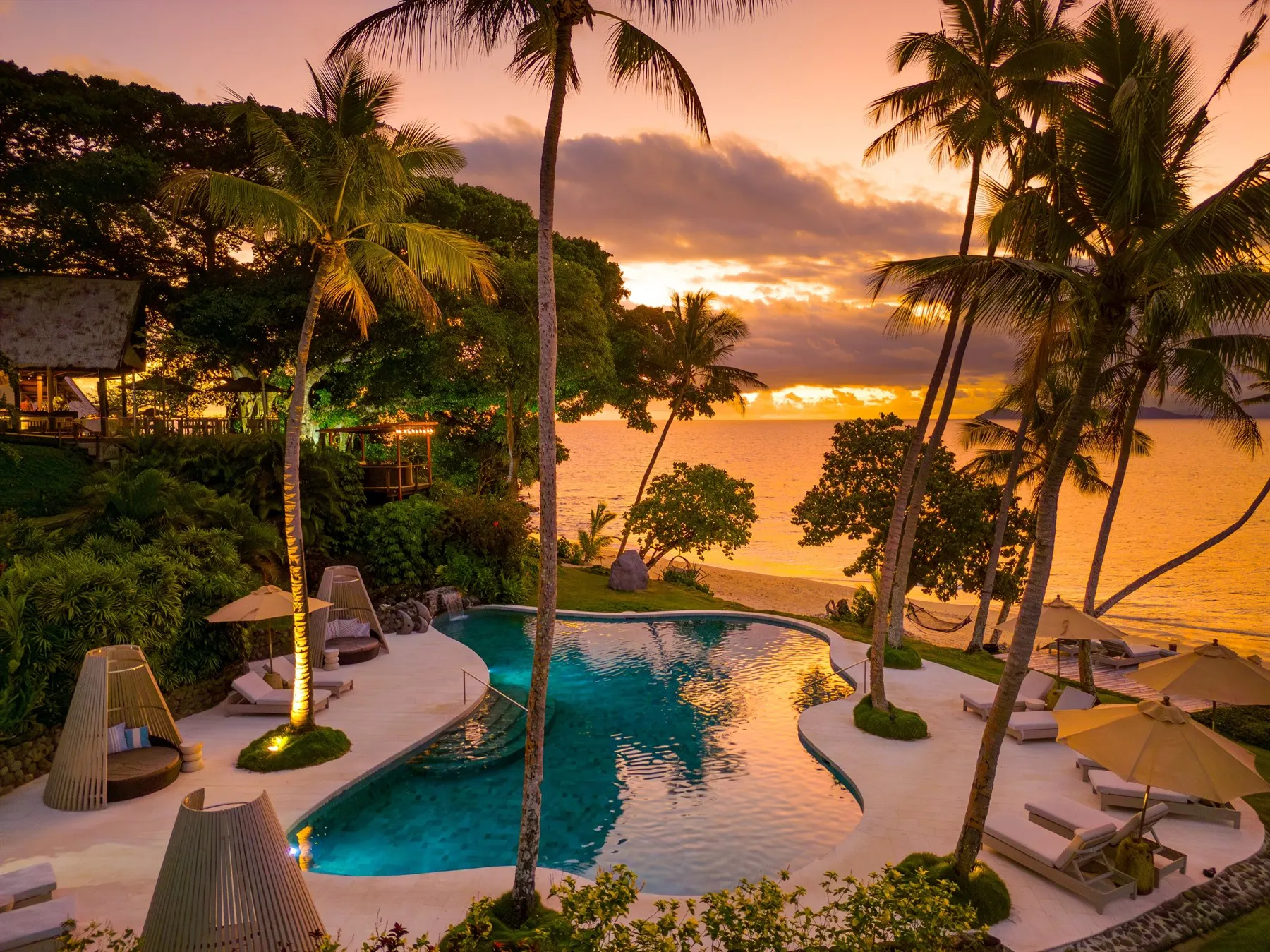 Royal Davui Island Resort image 3