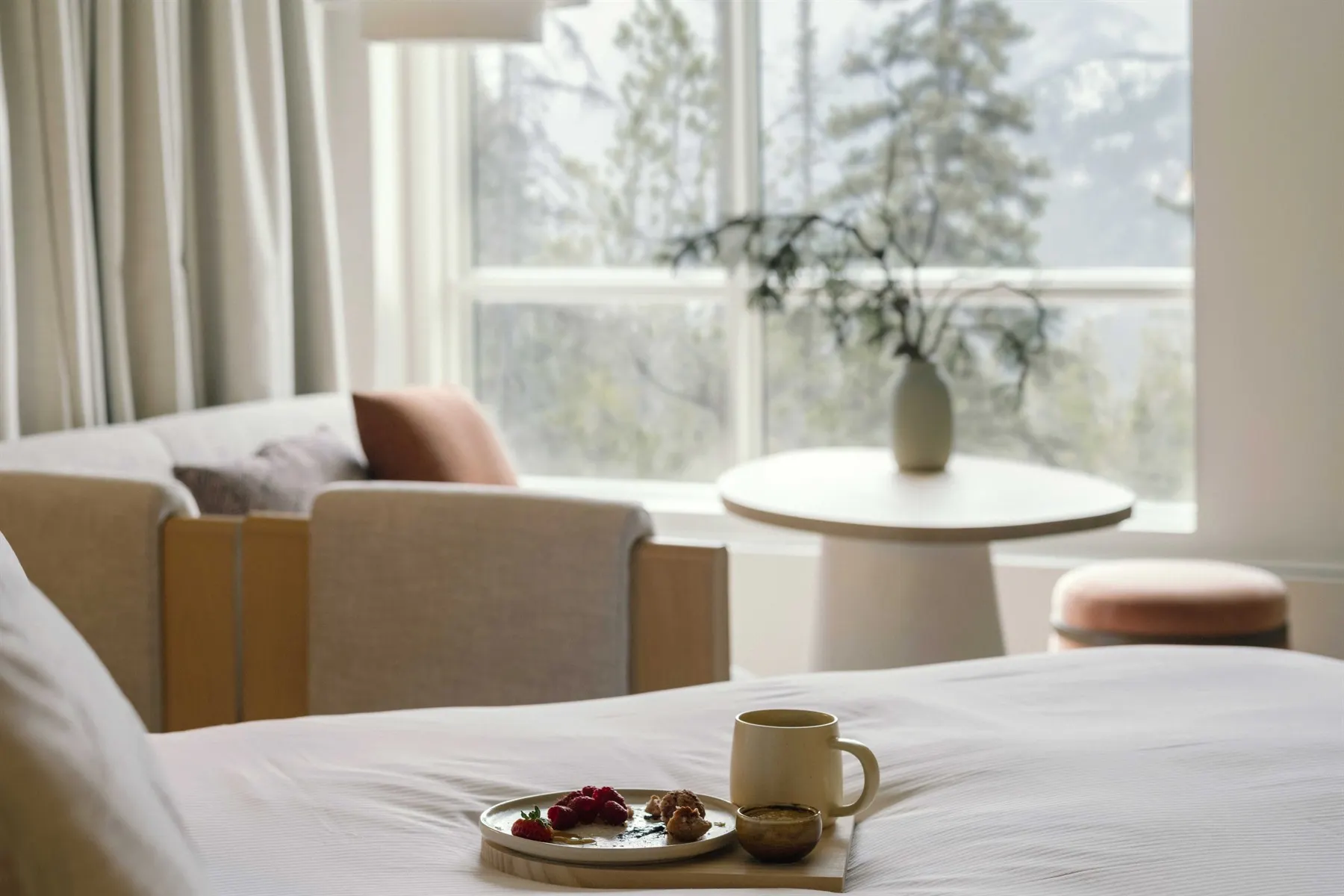 Studio Peak View Room, Rimrock Banff, Alberta, Canada