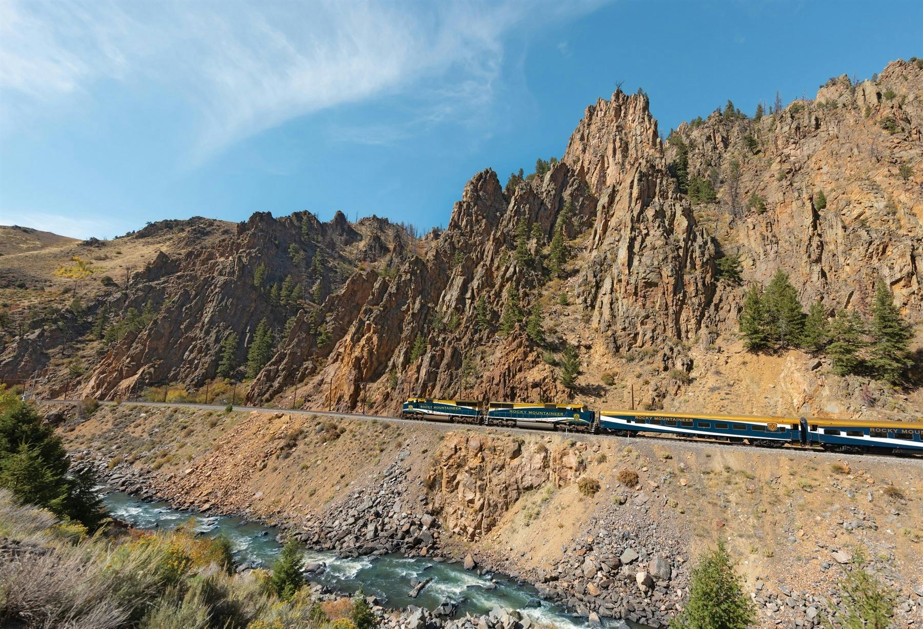 | Rocky Mountaineer | Denver – Glenwood