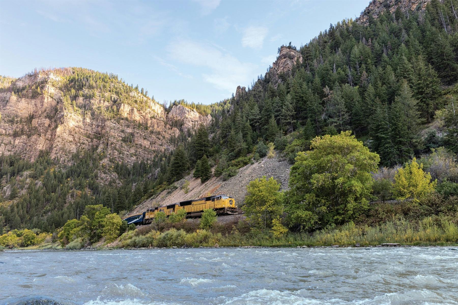 Rocky Mountaineer (Denver to Glenwood Springs)
