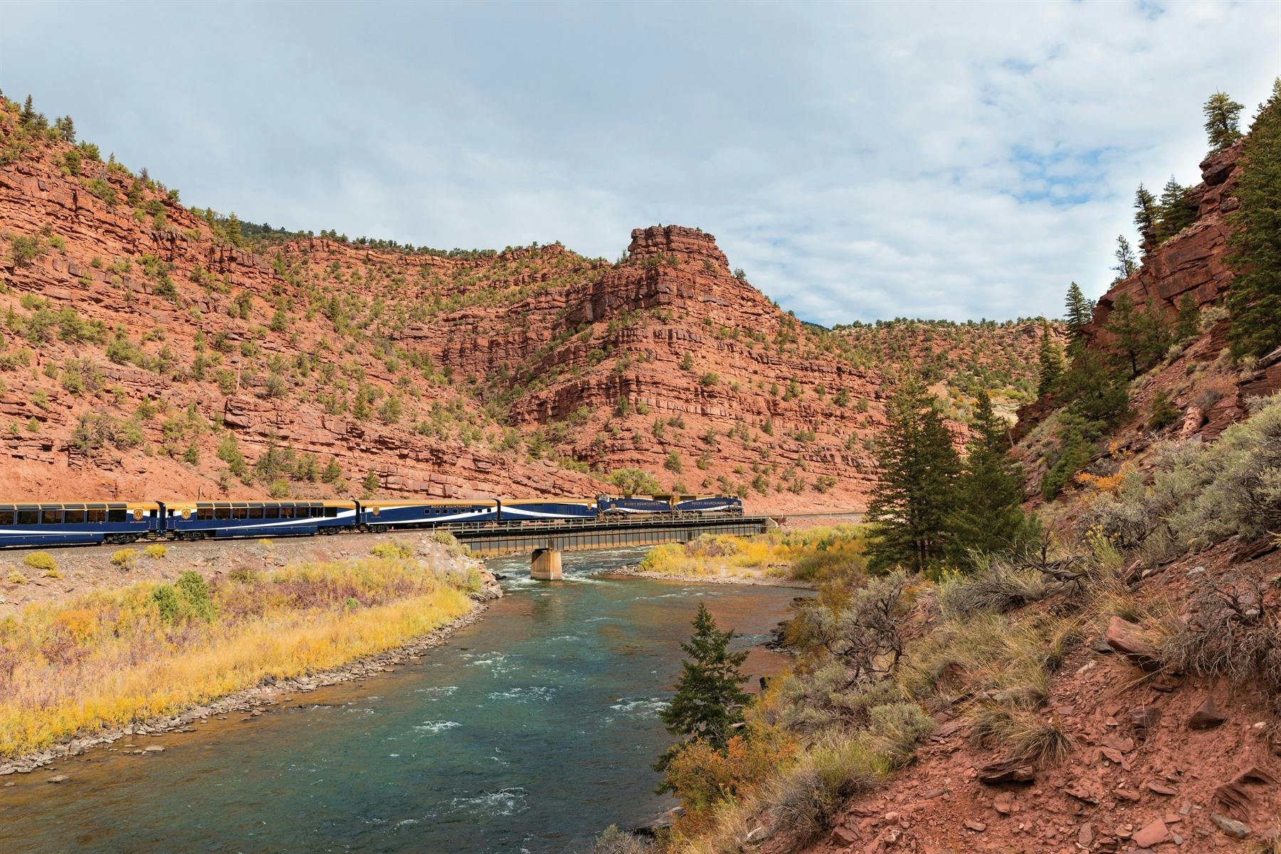 | Rocky Mountaineer | Glenwood to Moab