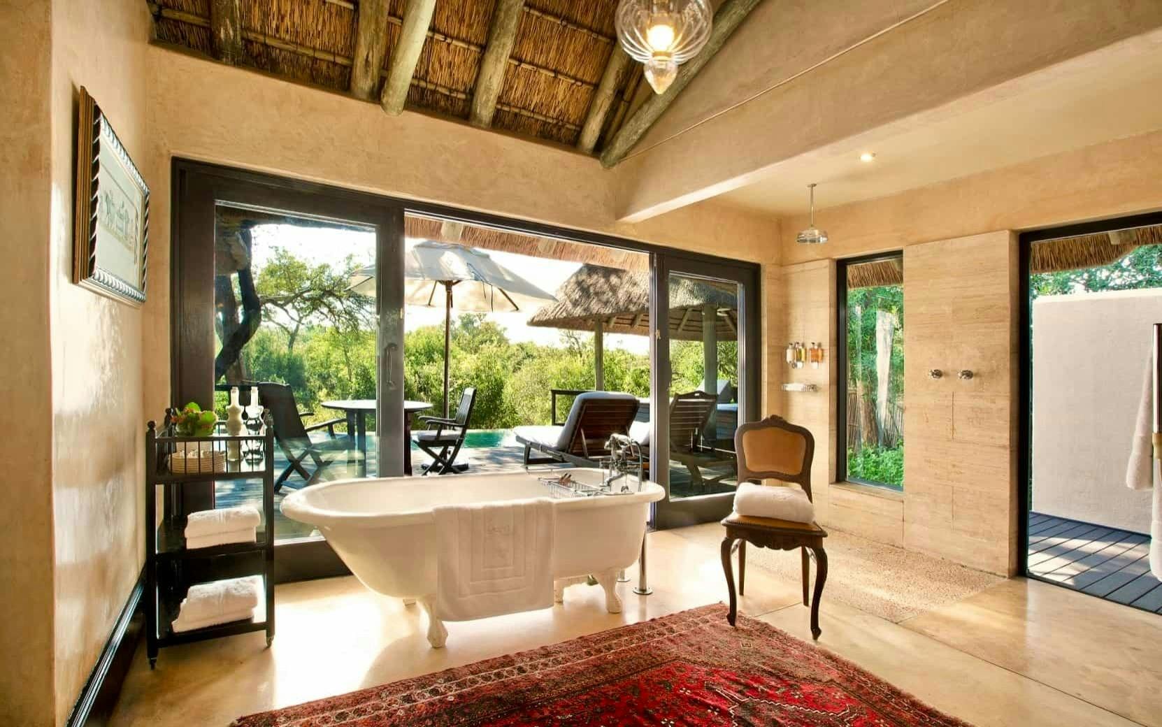 Luxury Suite Bathroom at Malewane Lodge