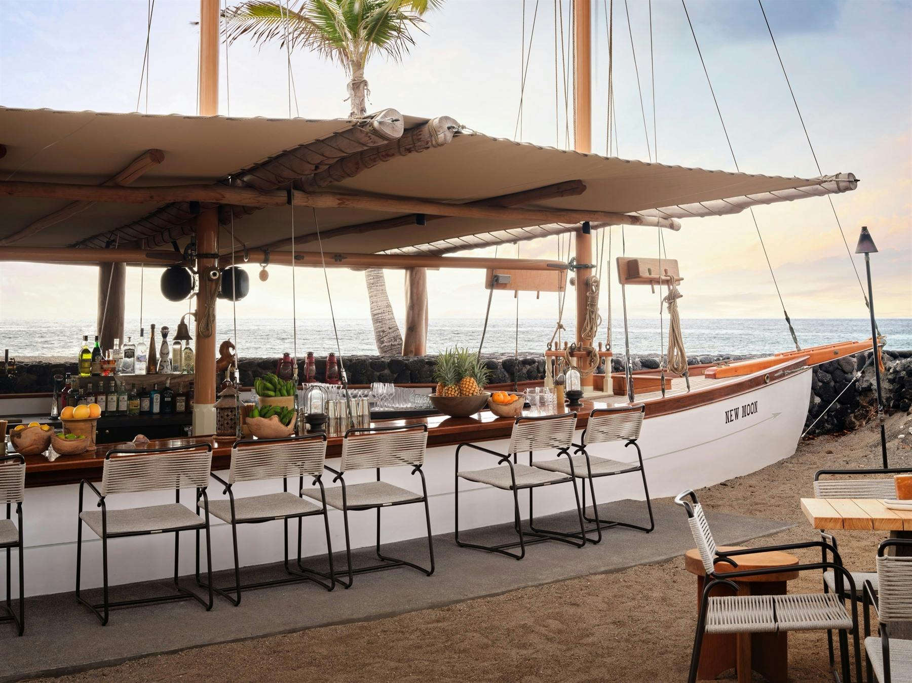 Shipwreck Bar & Sushi