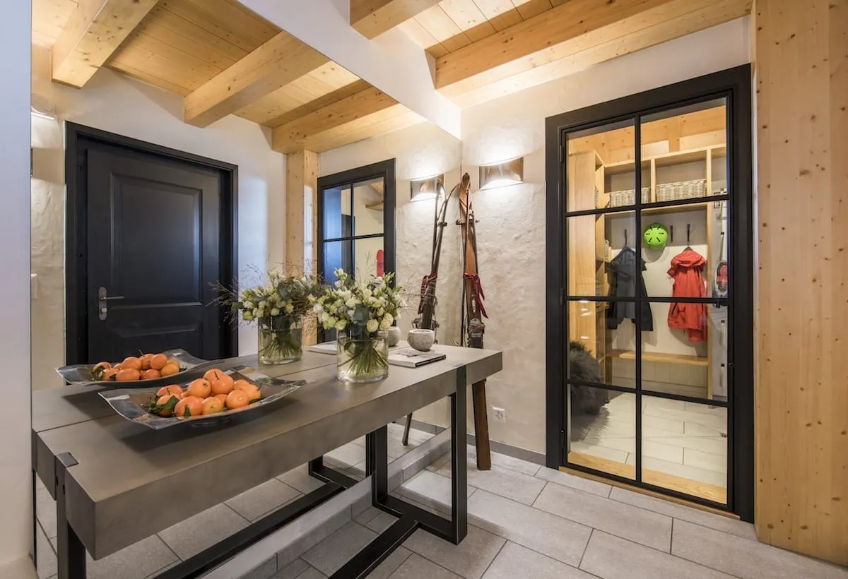 Chalet Sorojasa | Extrance