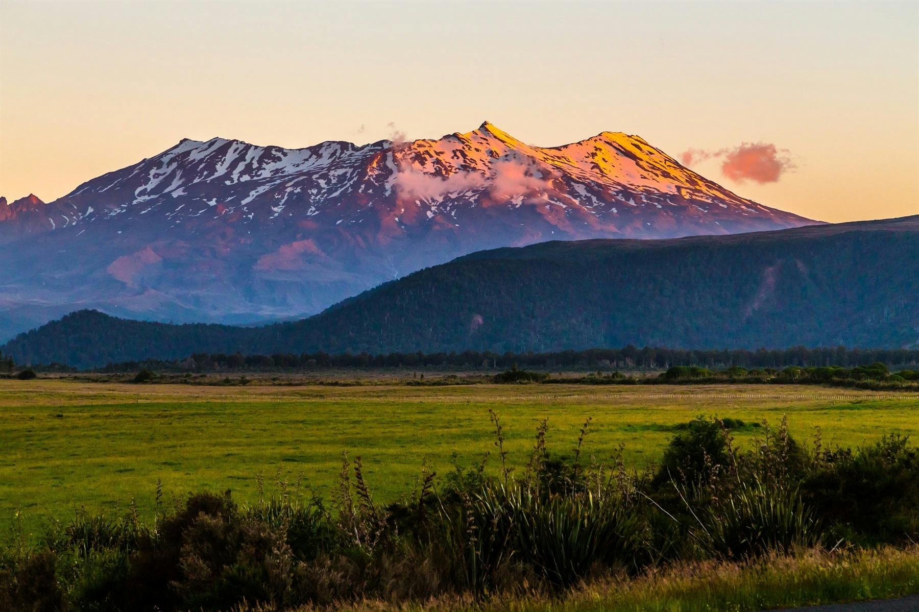 Rotorua to Tongariro National Park (115 miles)