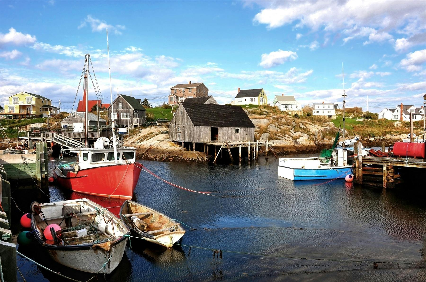 South Shore, Peggy's Cove, Lunenberg & Mahone Bay Private Tour