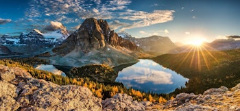 Discover Alberta and British Columbia’s Lakes and Mountains image 1
