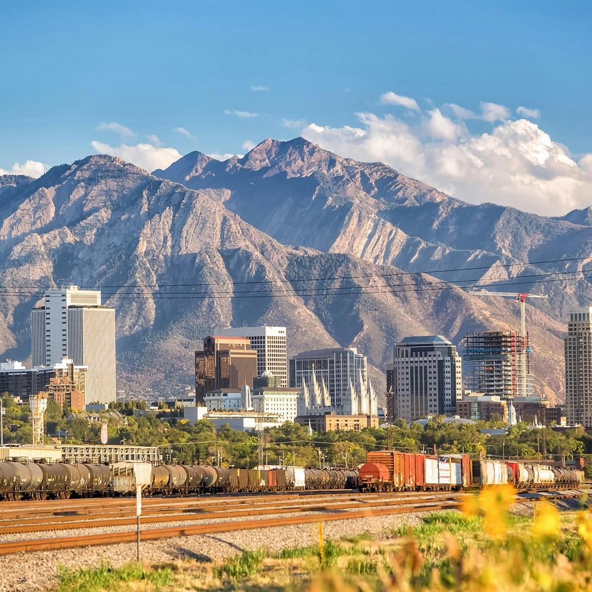 Arches/Canyonlands National Park - Salt Lake City (230 miles)
