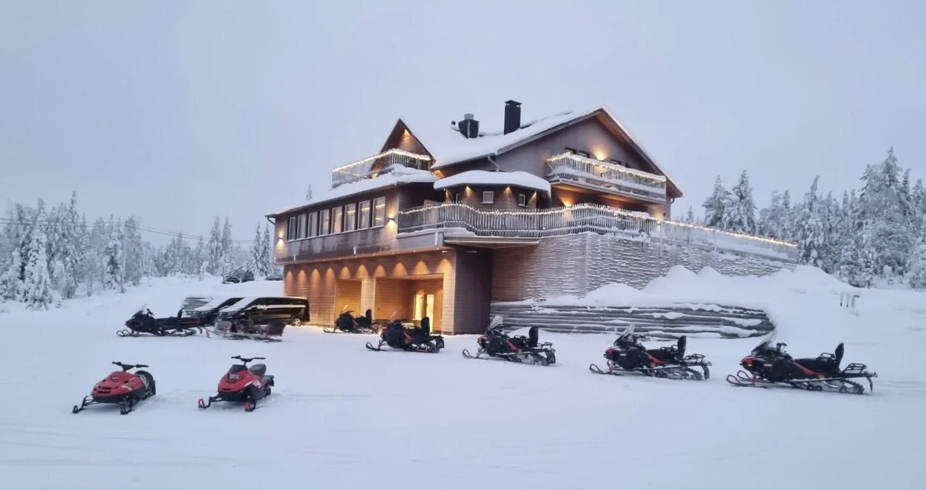 Ultra Luxury Magical Lapland Experience  image 3