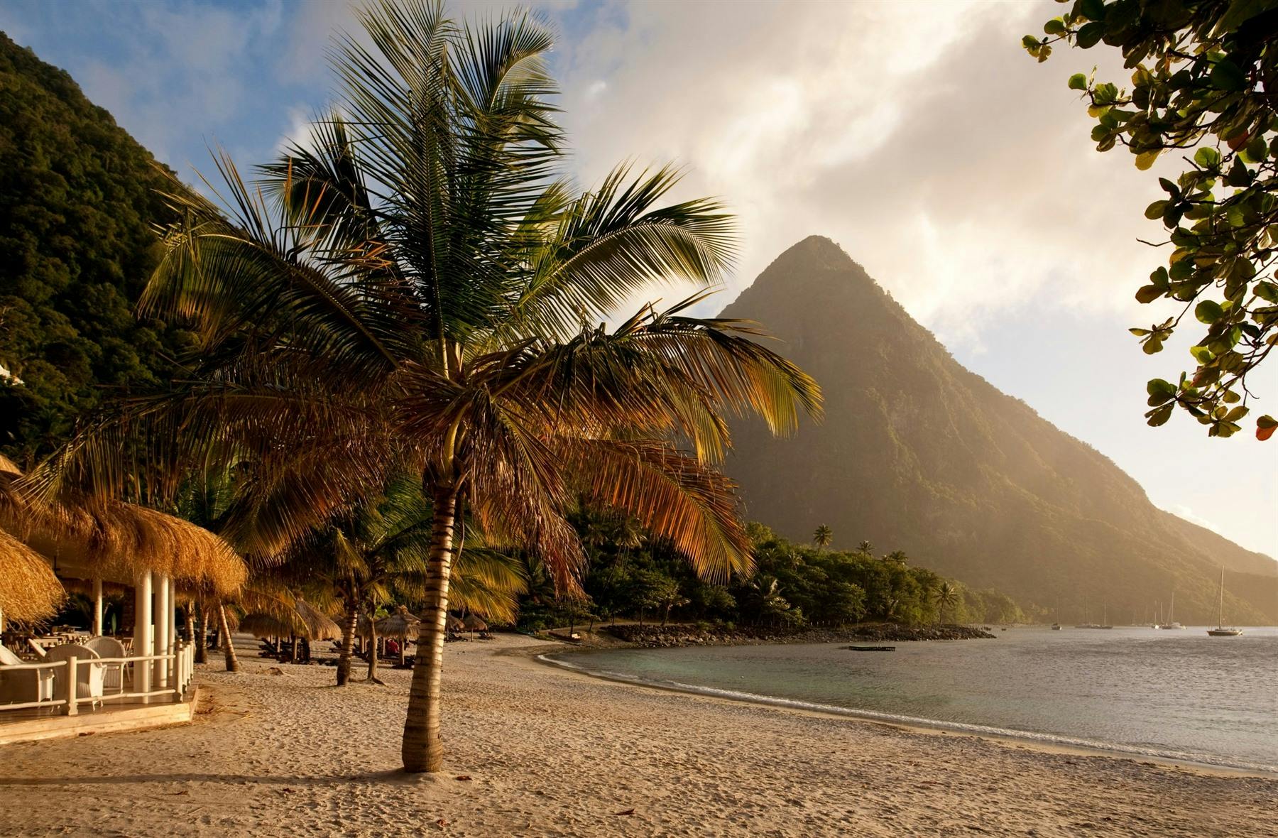 | 25–26 March | Disembark in St Lucia