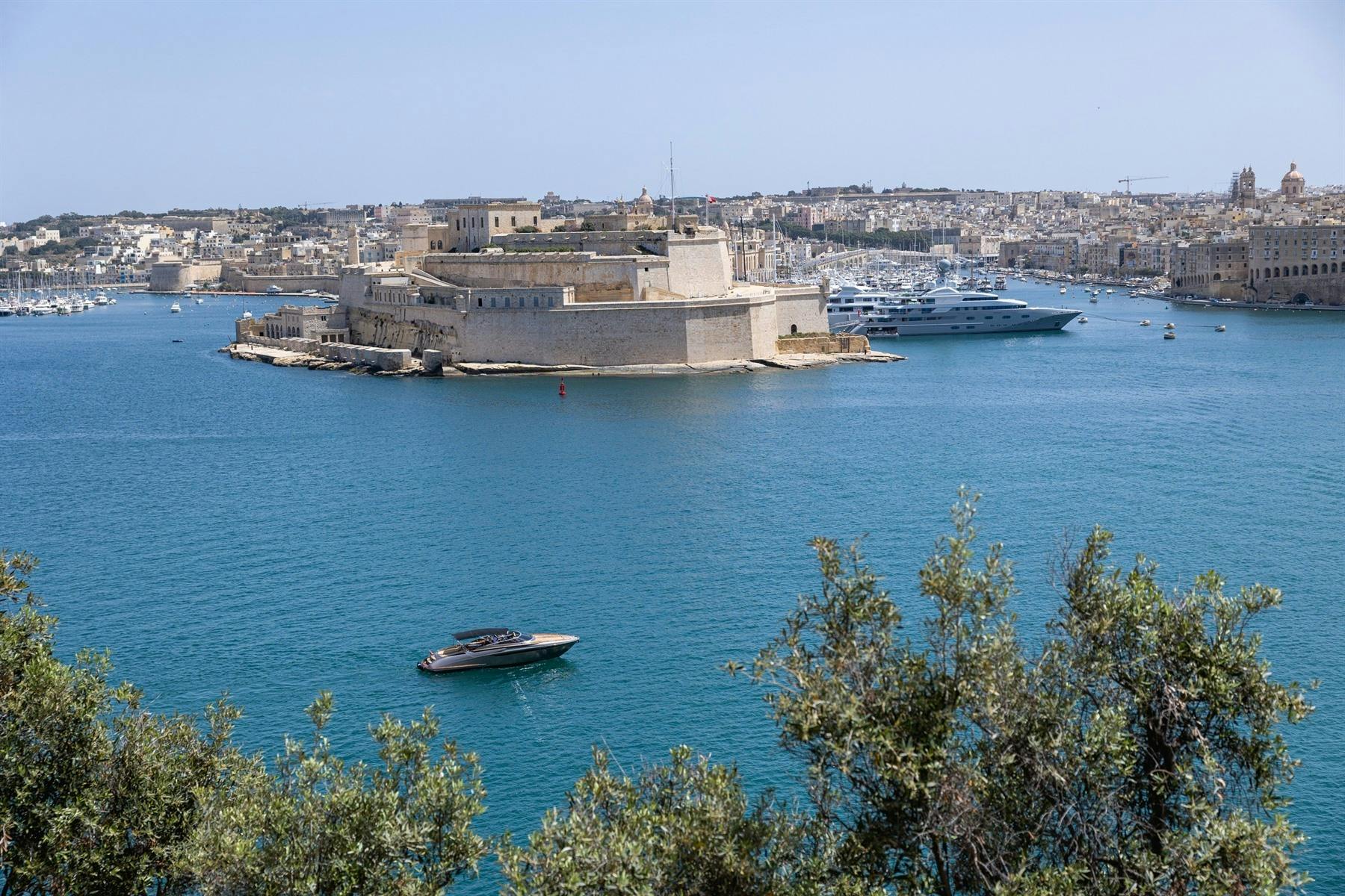 Iniala Harbour House image 2