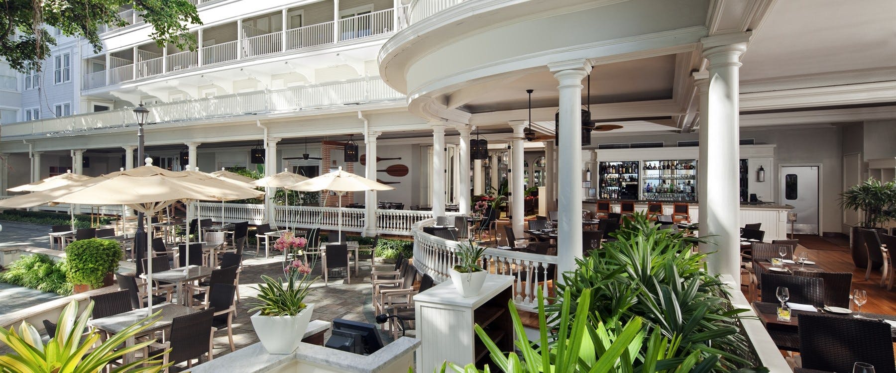 Veranda Restaurant at Moana Surfrider, A Westin Resort