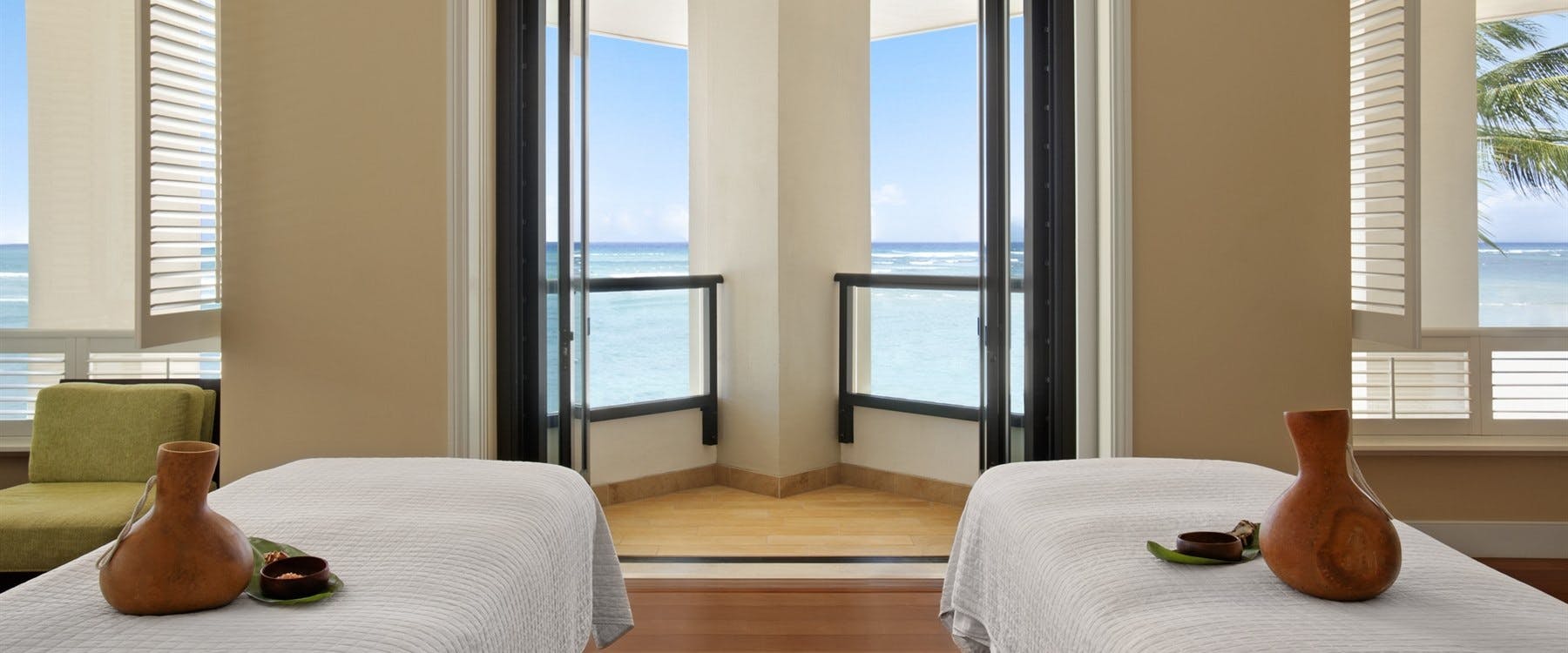 Couples Spa Treatment Room at Moana Surfrider, A Westin Resort